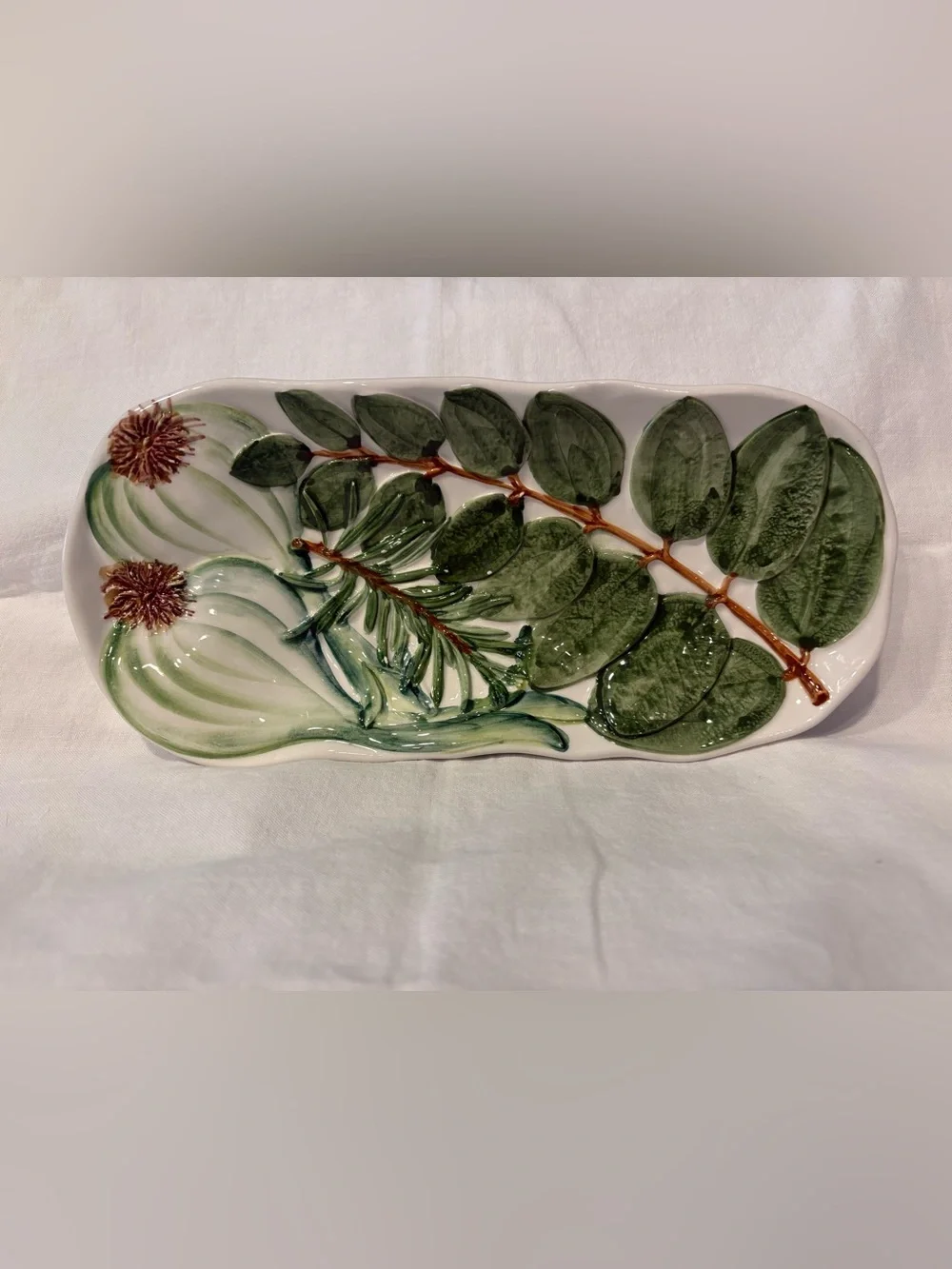 VIETRI Italian Majolica Plate Spoon Rest Rosemary Shallot Garlic Art Pottery 10”